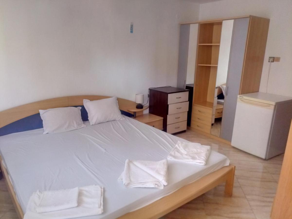 סוזופול Farlalievi Guest House מראה חיצוני תמונה